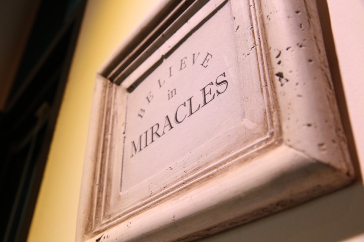 miracle-364681_960_720
